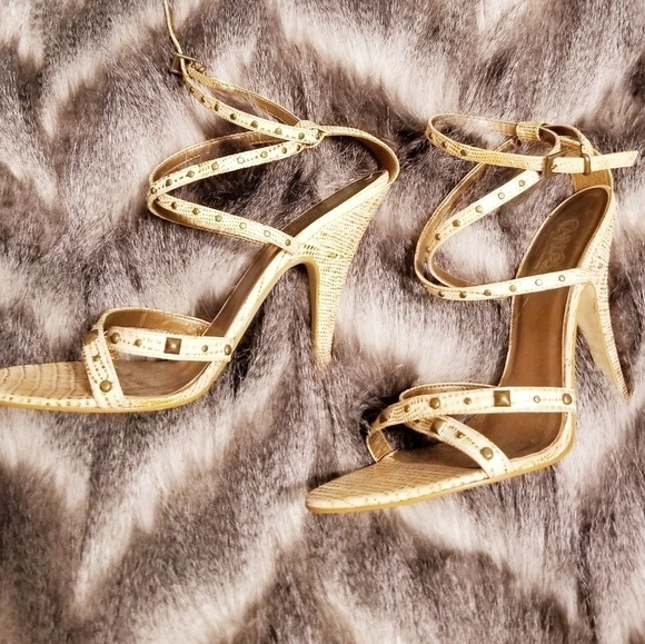 Hot Strappy Heels sexy Pump LIKE NEW - Picture 7 of 7